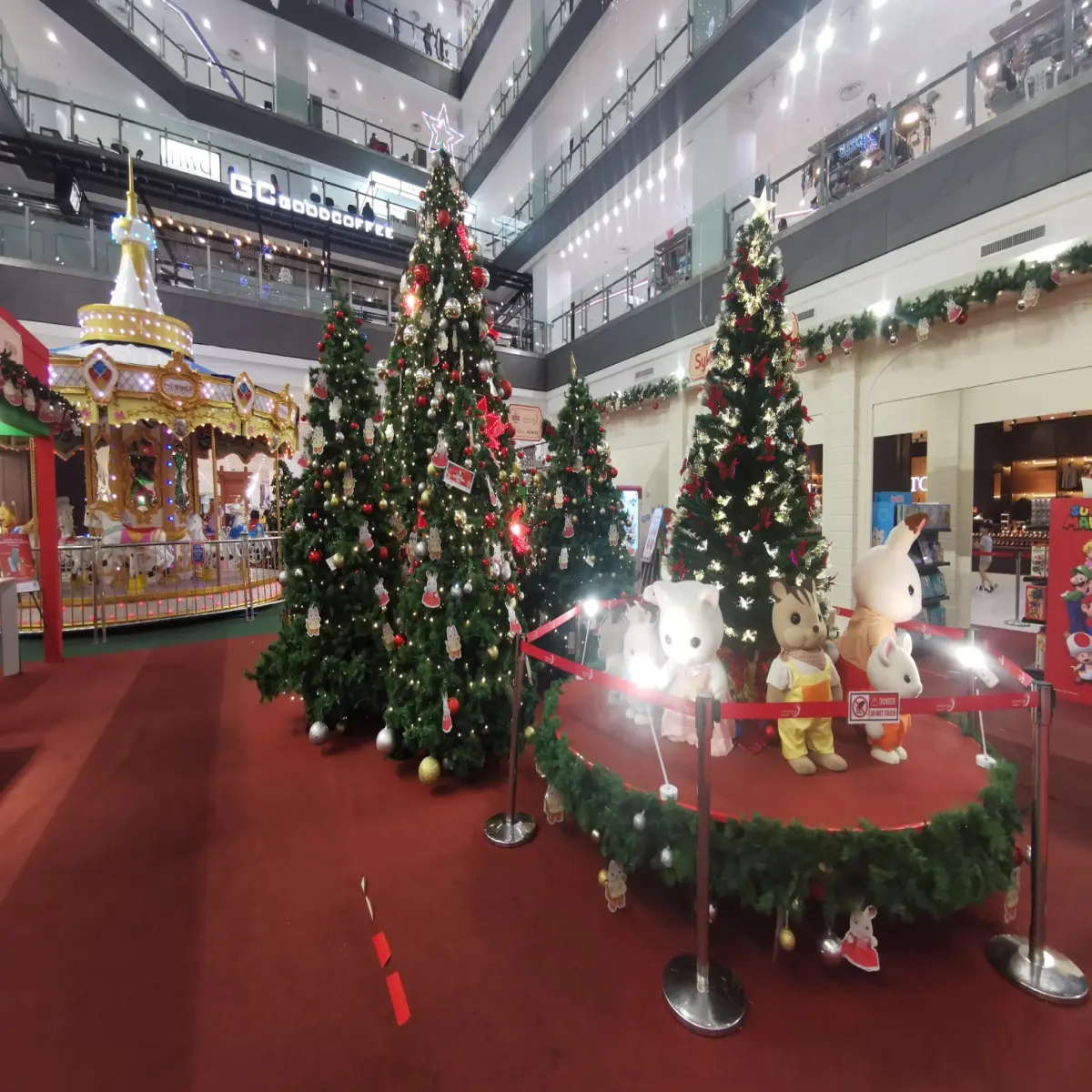 f6be4636eeaada3d6d9563e9e1bd265f3b1ffaf727f402fc9499dbbe60c58a44.jpg