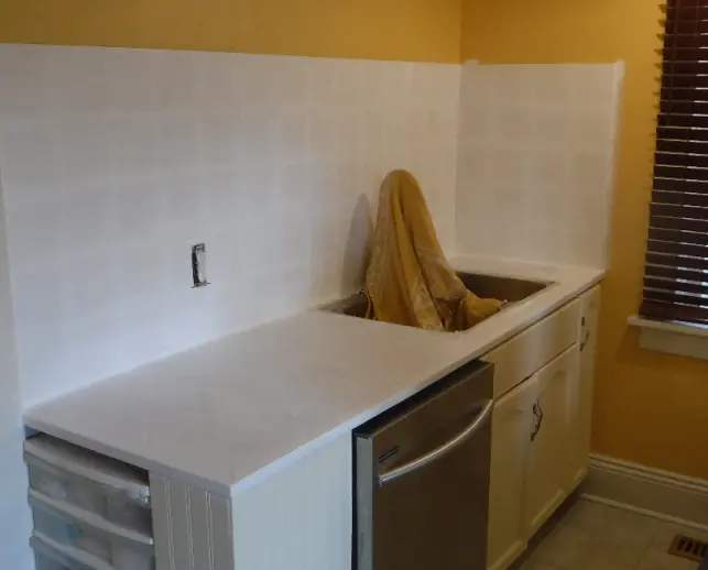 paint over ceramic tiles sink