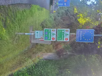 ec554aa618087004eba66104483fd92e8b2bc3a9e12e49bb254e7ace1dbc8130.jpg