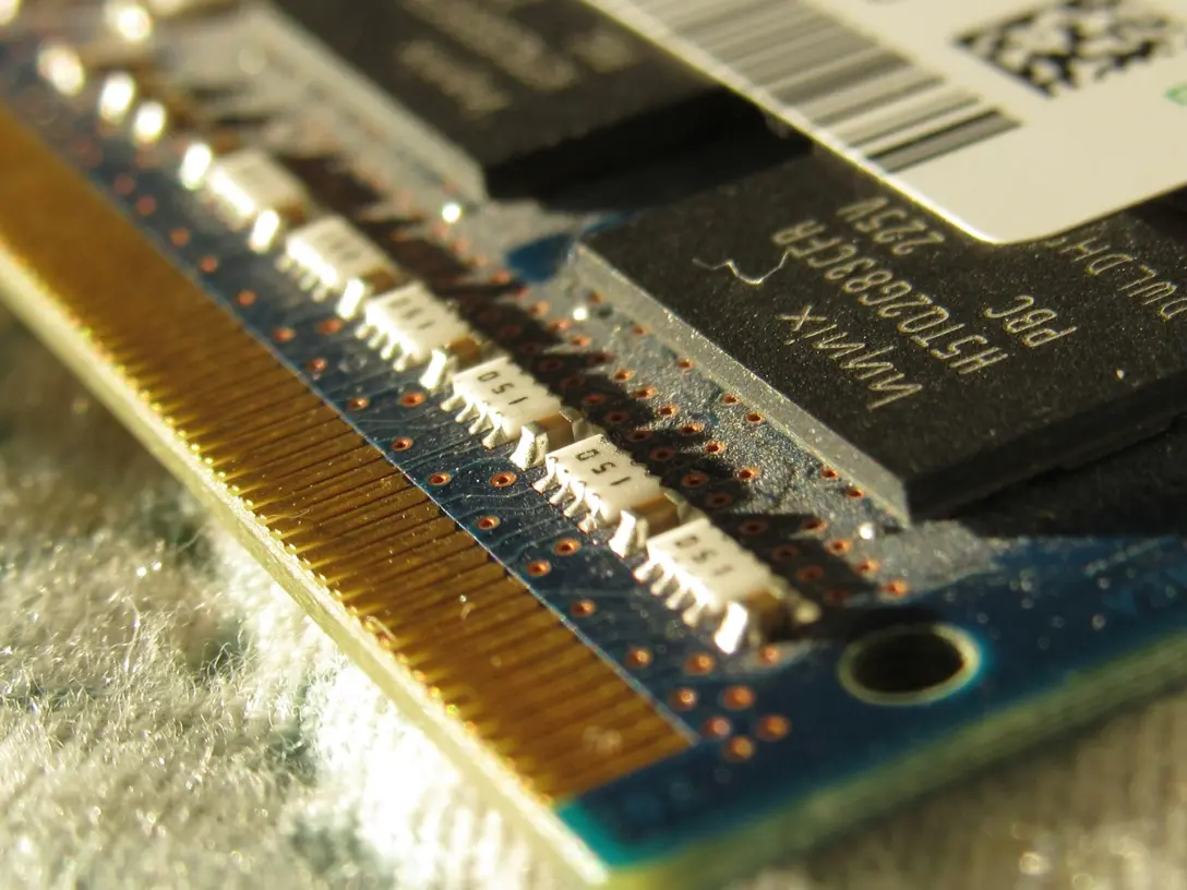 golden pins of a RAM