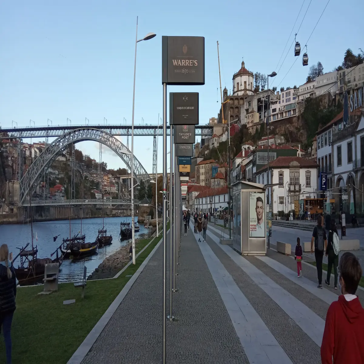 a17ac5ae46dcacfbec04ecee432c809a30e21db1aee0225cb87aa9226bf158c8.jpg