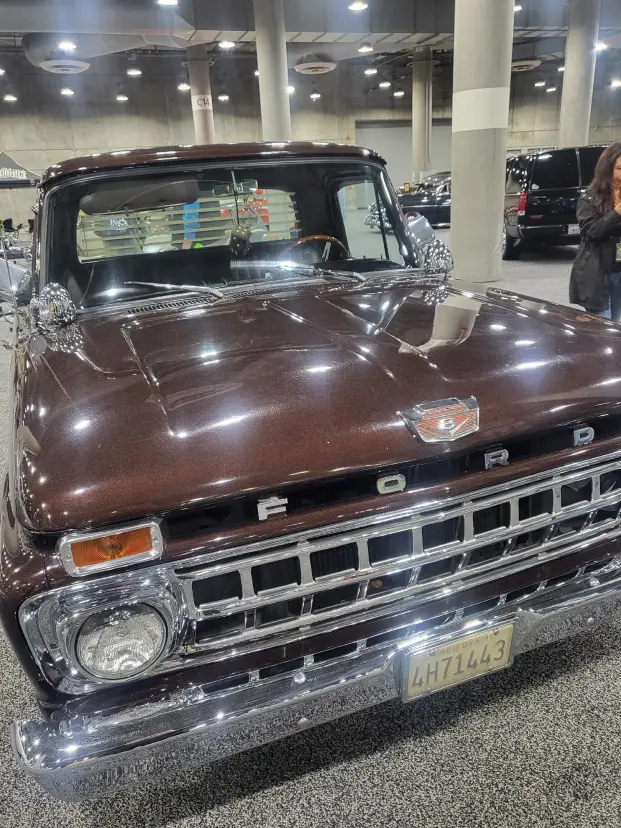 Autoexhibition