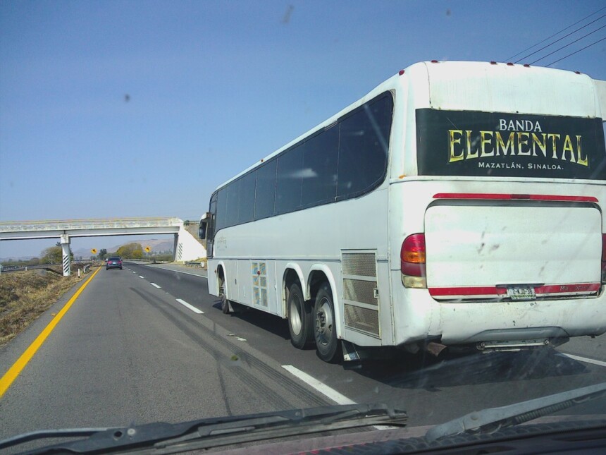 ea4759e49c179fbab37f50da890352ff00352fecb9431811aef8e9b82cc40bcd.jpg