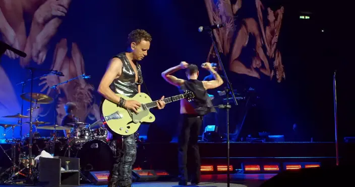 Depeche Mode - Enjoy The Silence