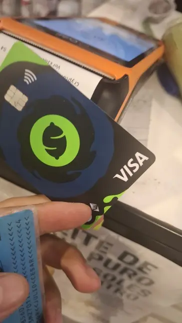 Backup plan in action. I used my LEMON CASH VISA at the POS because TONCard was nos set up on my phone yet.
