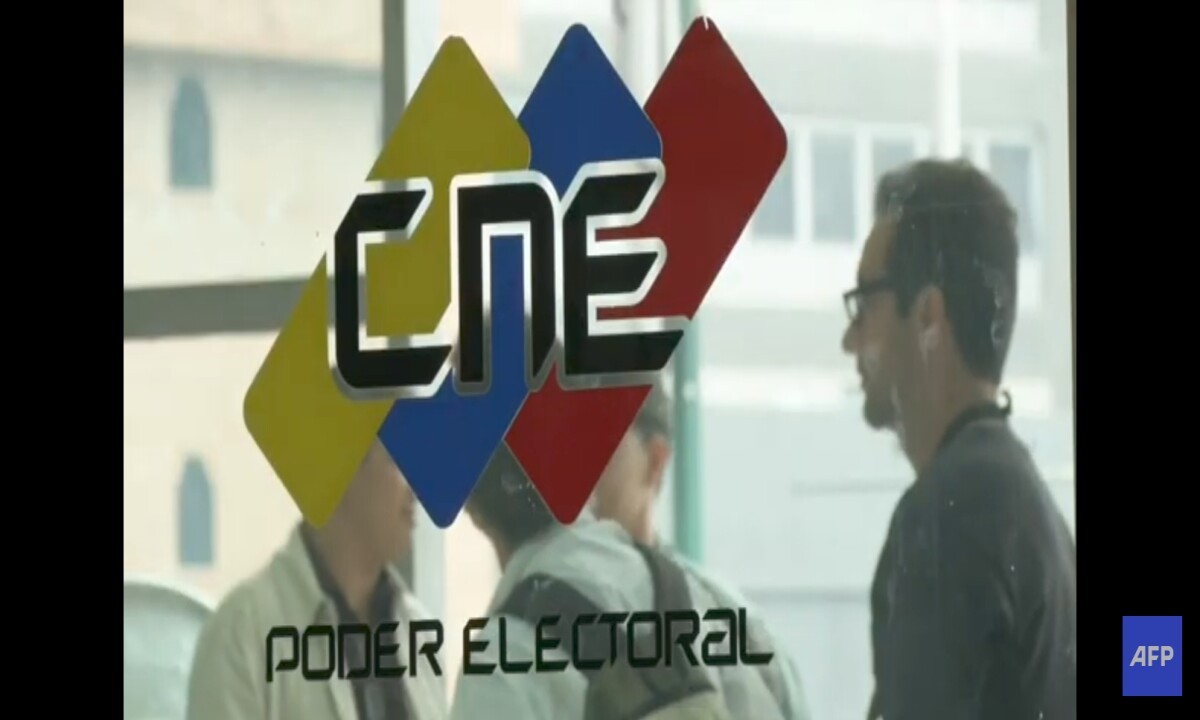2a76ae333d89028e6dce207bdea5ed6c520cd024c6efeb4aa9ba13fb42963c2e.jpg