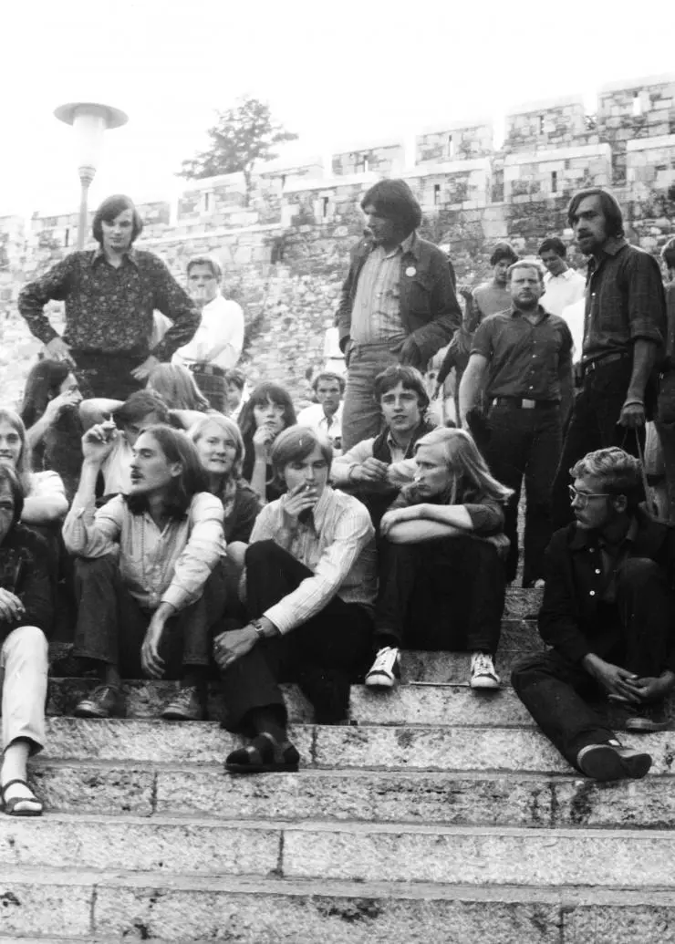 Hungarian youth chatting