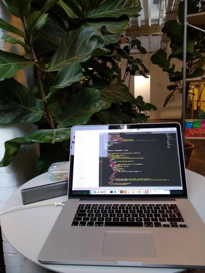 Me and my work machine tucked away in the corner of the co-working space I eventually fell upon