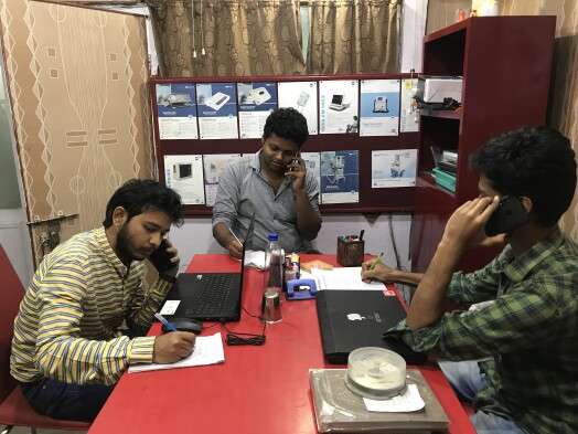 Sales reps were habituated to record call notes in writing