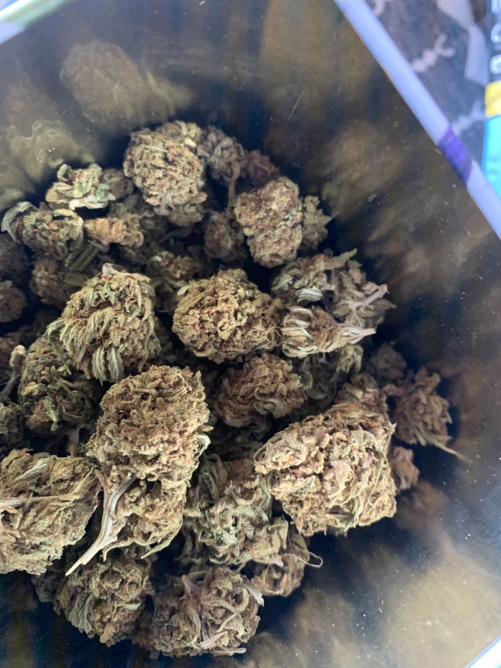 Clean buzz of CBD