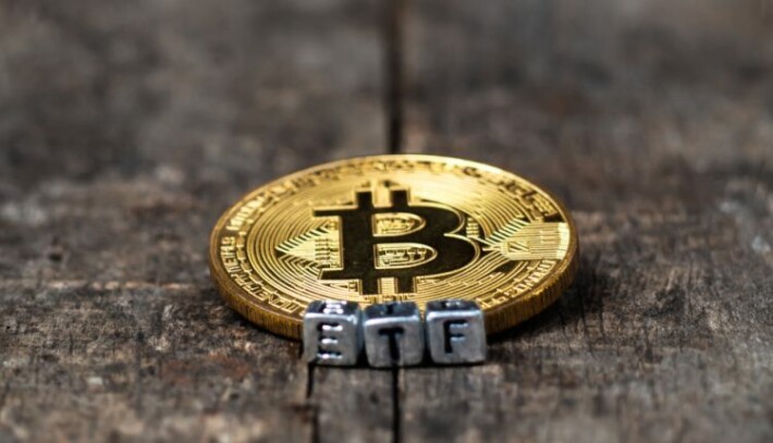 351665157-7852cb4292d86716a8dbf70462bb252239b26d2308504e1083720400f6636f71.jpeg