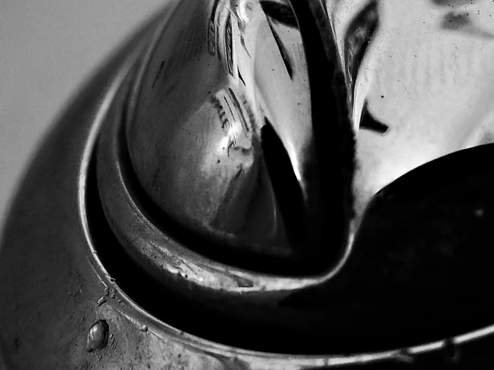 Toilet Flush Button - f/5 | 1/20s | 14mm | ISO500