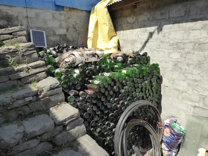 Storing glass bottles