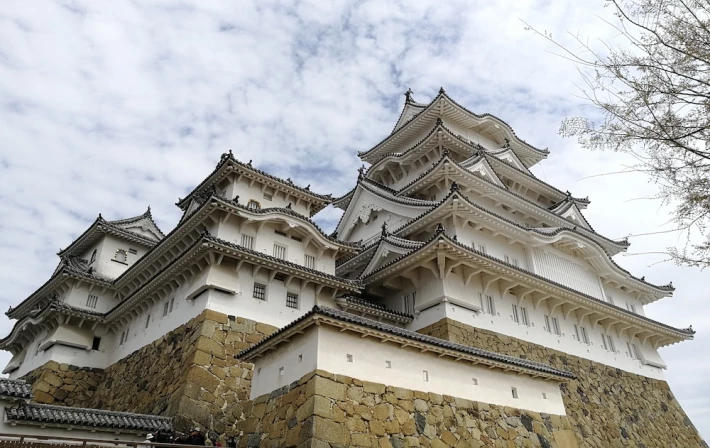 himeji underneath
