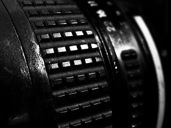 Zoom ring - f/5 | 1/20s | 13mm | ISO500