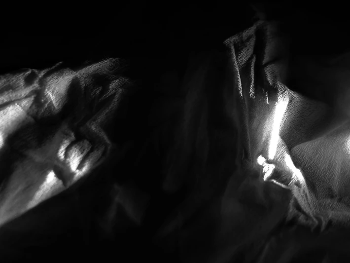 Tissue Paper - f/5 | 1/100s | 9mm | ISO200