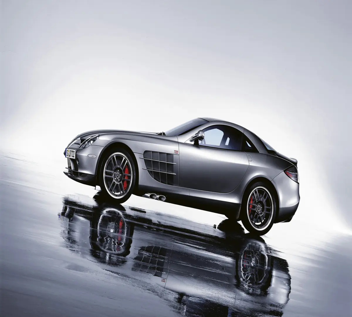 Tiger Woods Mercedes SLR McLaren Edition