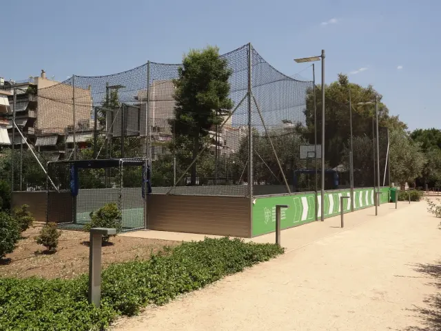 Greece - Around Athens - Kallithea - POI: Stavros Niarchos Park - Sport Cage