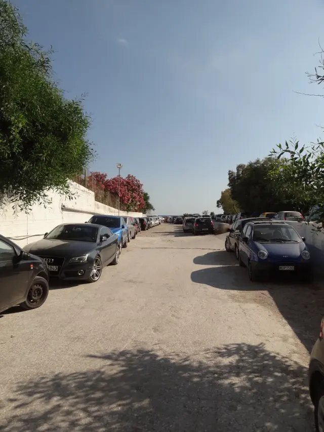 Around Athens - Lagonisi - Beaches - Agios Nikolaos Beach - Parking