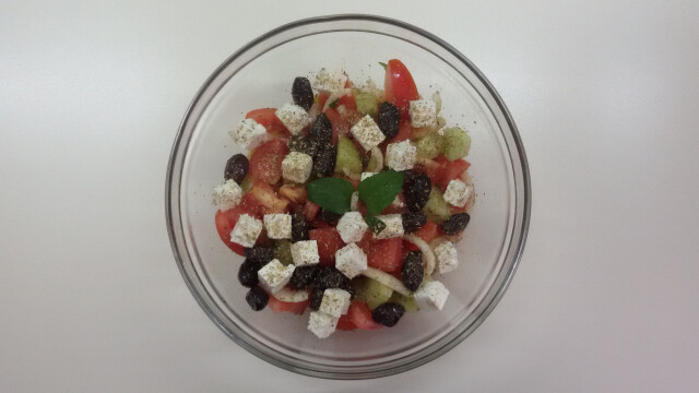 Greece - Food & Drinks - Salad: Choriatiki