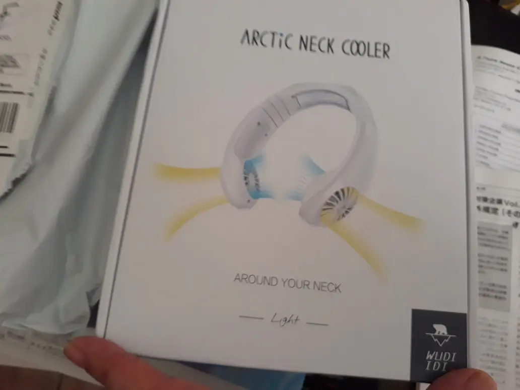 Box image of Arctic Neck Cooler