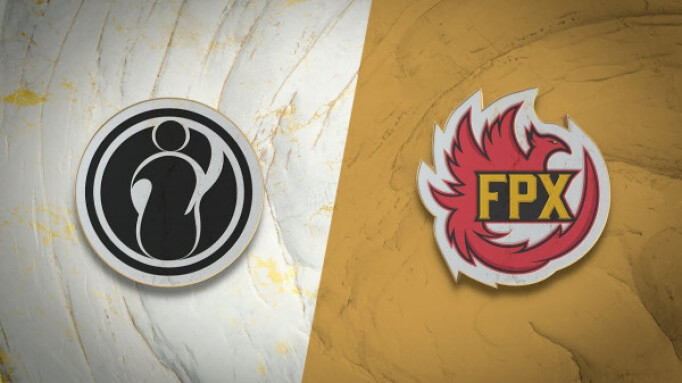 Invictus Gaming and FunPlus Phoenix