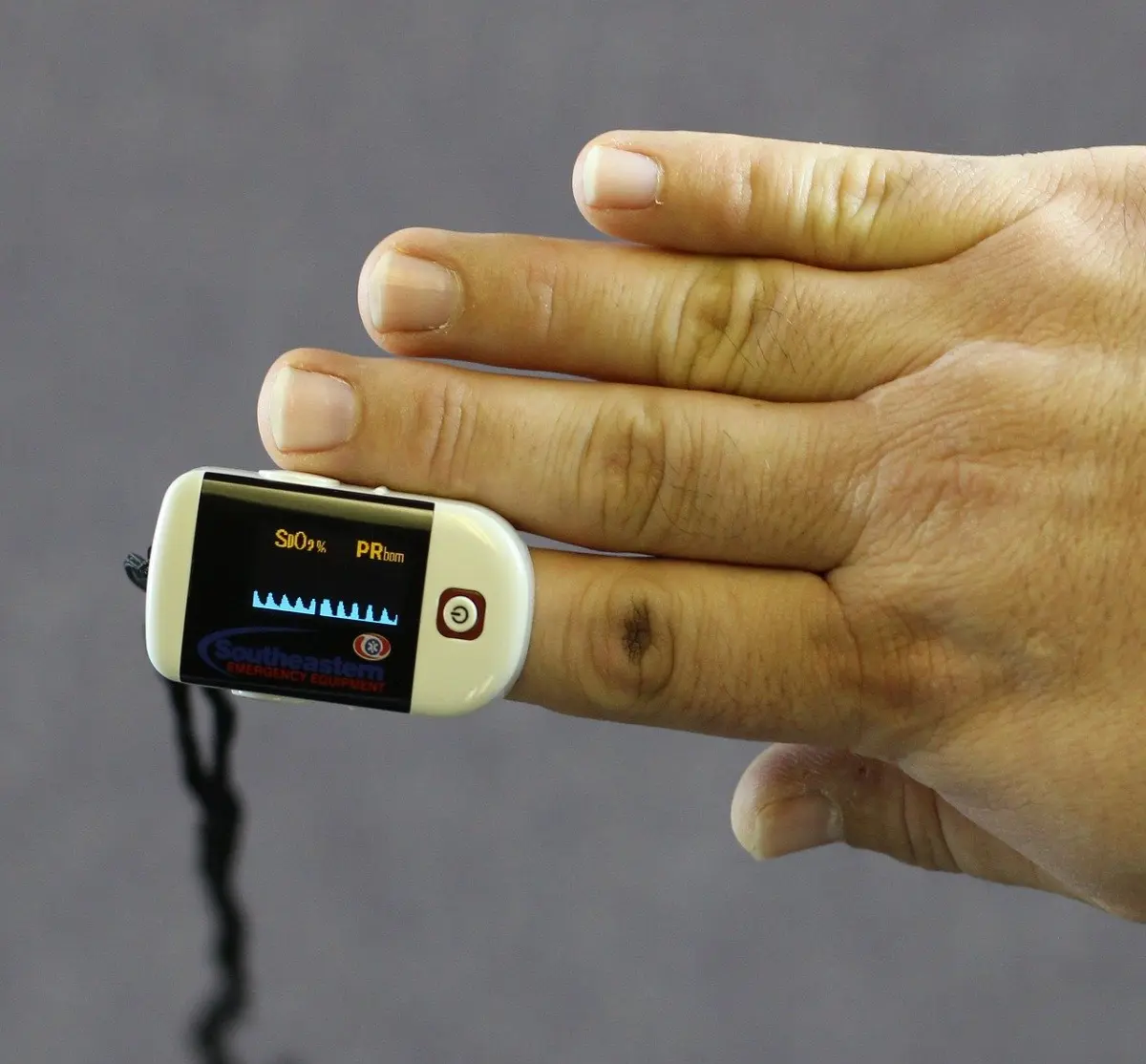 covid-19,corona virus, pulse oximeter, pandemic, oxygen saturation