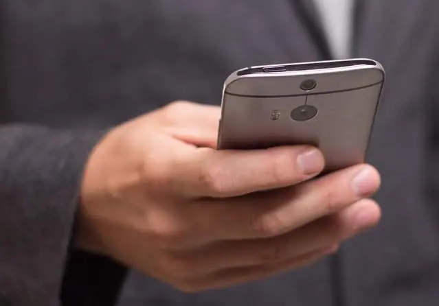 Uso de Whatsapp como alternativa al e-mail