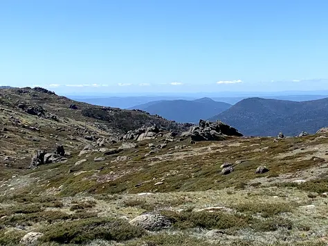 View from the trail leading up to Mt Kosciuszko summit