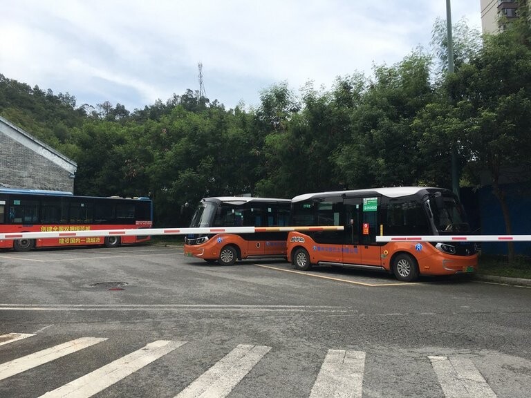 bbfb9d9620938d13c1eea4abb569ad52e5eec01b46c81a647b903c6ebf0a9c35.jpeg
