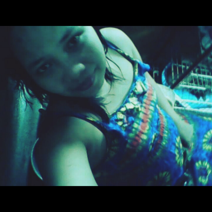 This is the pregnant me way back before year 2011.(pregnant with my second daughter)
