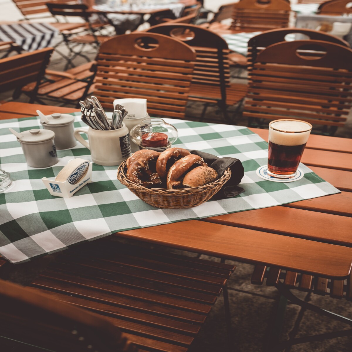 https://unsplash.com/photos/vR5hQXrh2v0?utm_source=unsplash&utm_medium=referral&utm_content=creditShareLink