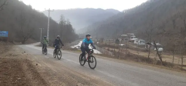 Photography of Cycling, The Story of ENDLESS Winter
