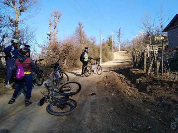Dangerous Turns, Steep Route & Gorgeous Nature Even in Winter