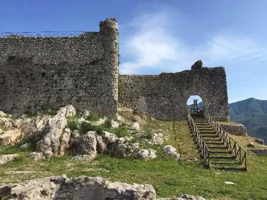 Access to the residence of the Prince of Sanseverino