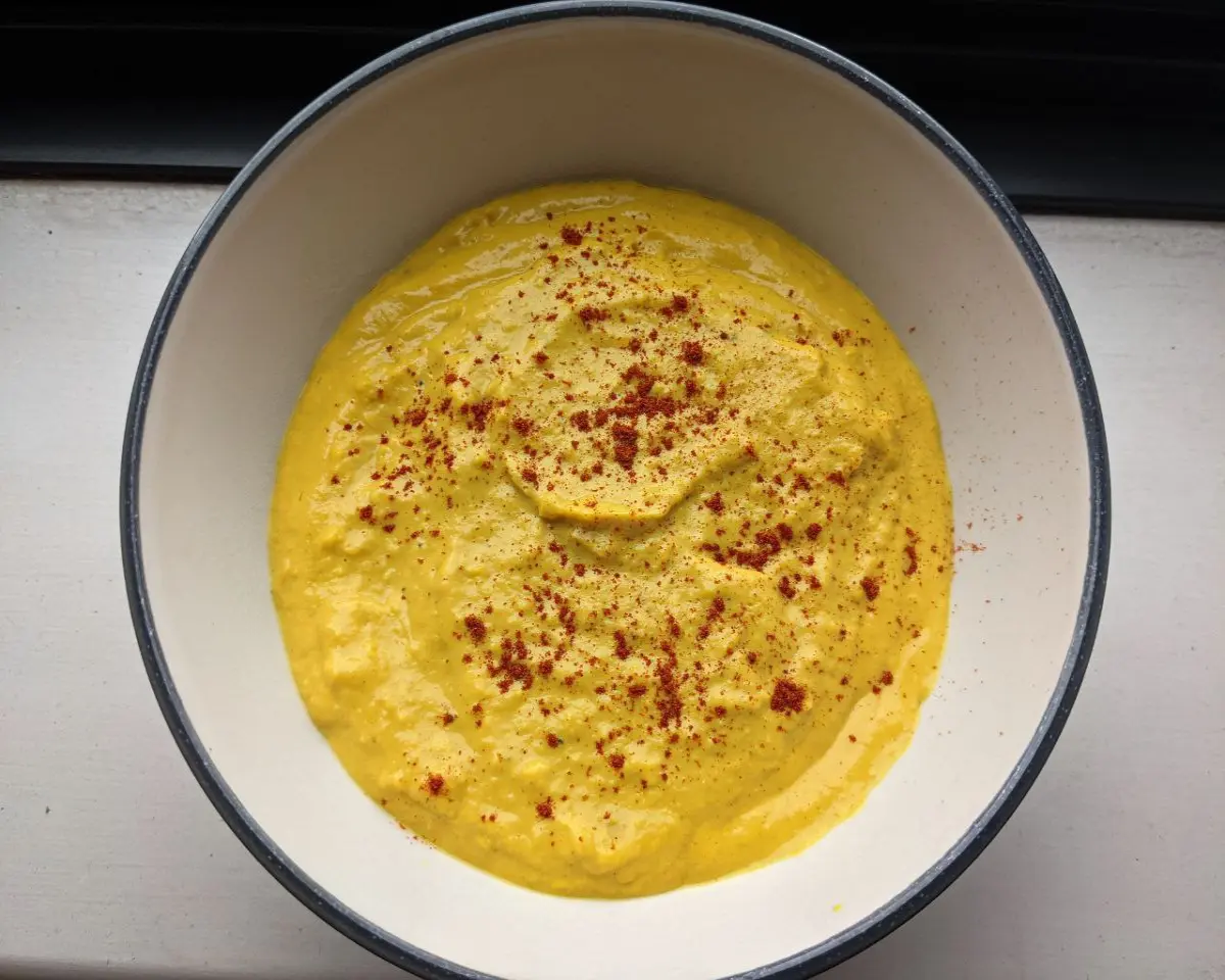 sweet corn cream garnished with paprika