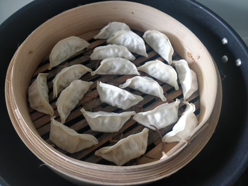 Gyoza Steaming