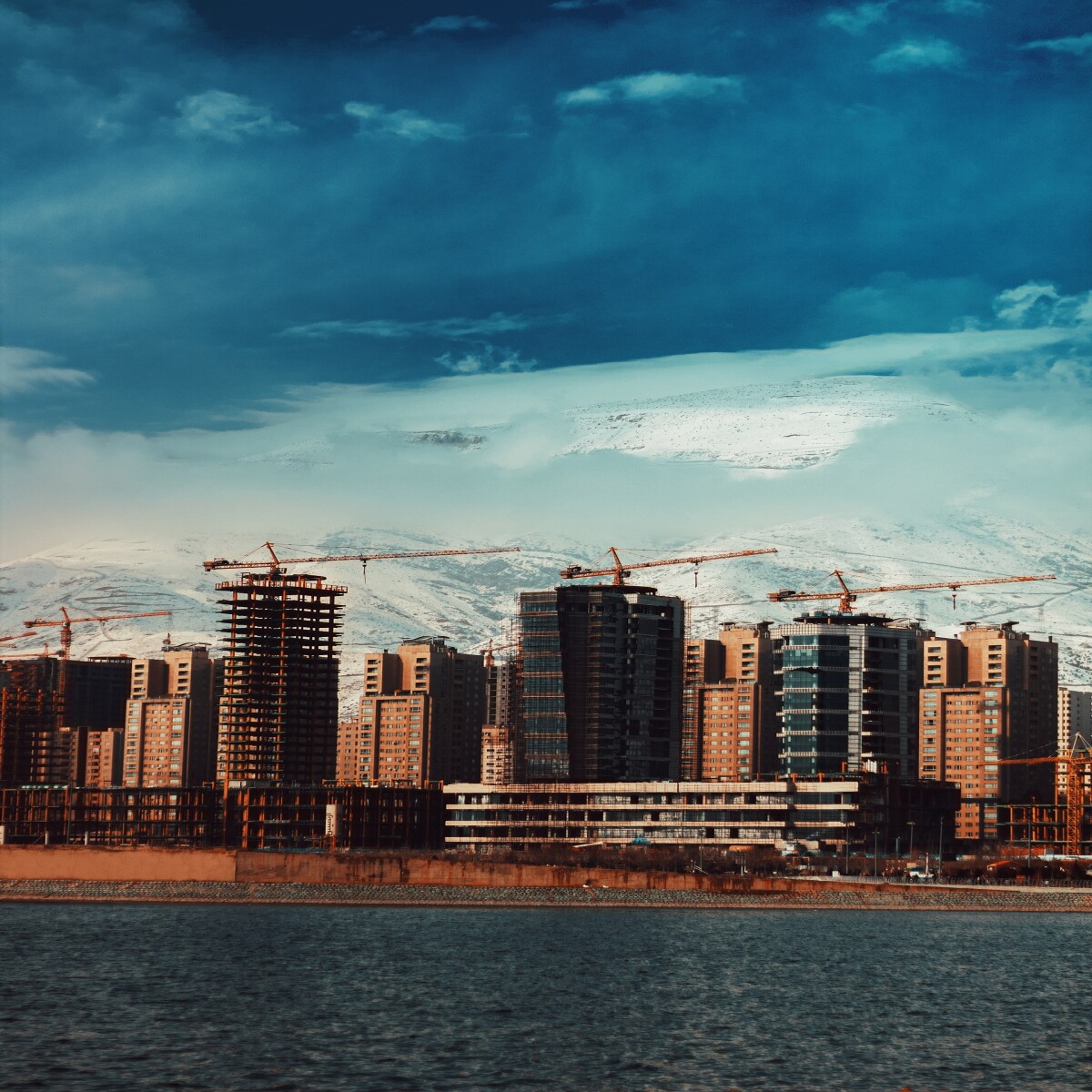 Photo of construction by Peyman Farmani on Unsplash