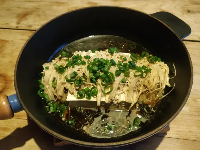 mushrooms and tofu braised in sake