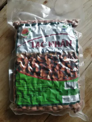 red peanuts