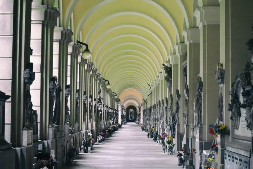 Hallway in Staglieno
