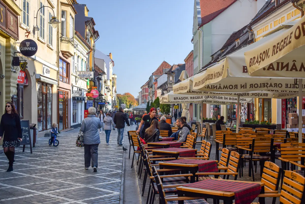 Main street Republicii
