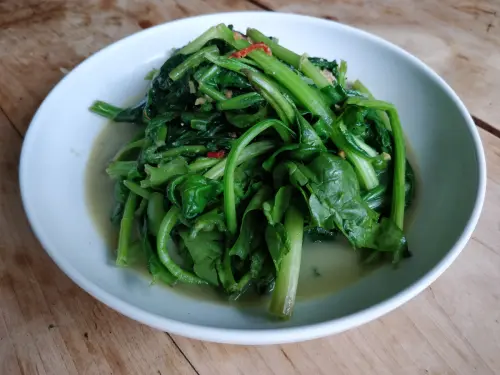 water spinach with fermented tofu