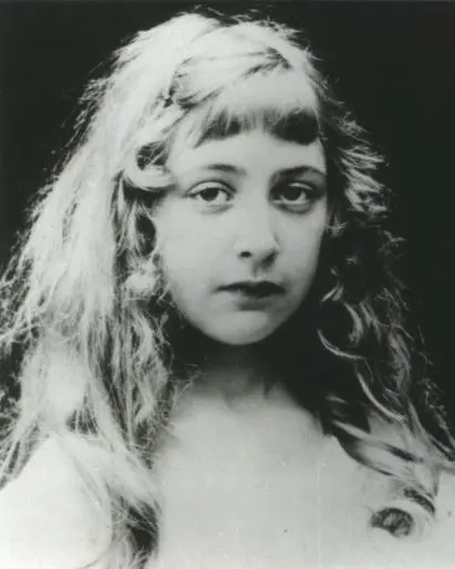 Agatha Christie in her youth, early 1900s