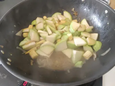 simmer in liquid