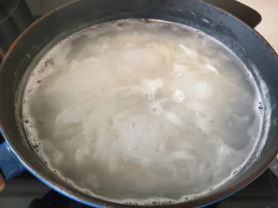 noodles boil