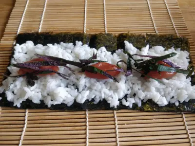 ume shiso roll