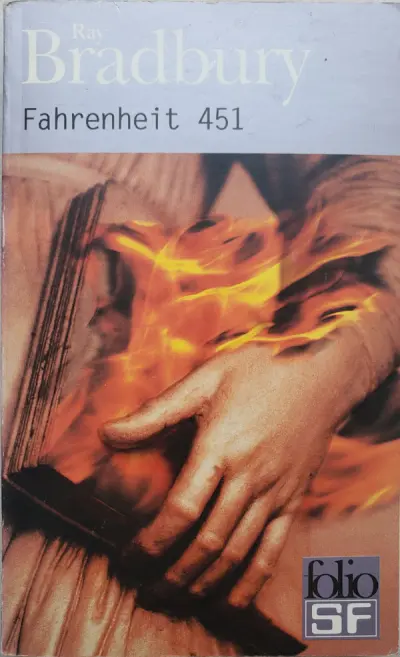 Fahrenheit 451 - Folio Sci-Fi cover - Authored by Ray Bradbury