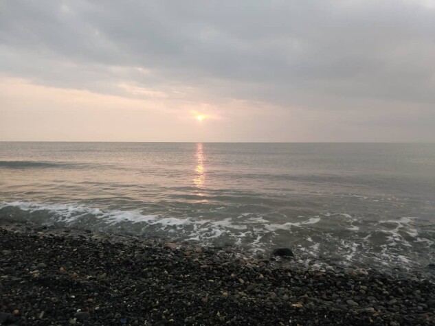 Rock Haunting by The Beach | A New Obsession of Mine!