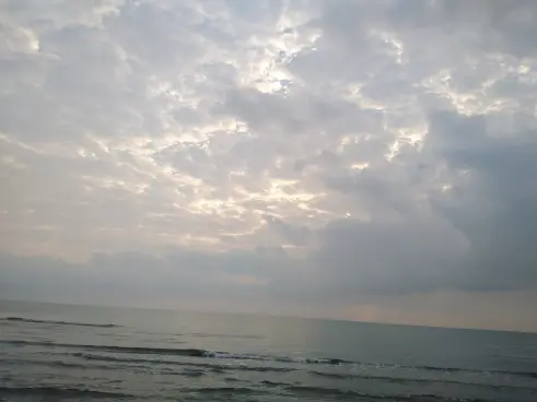 Last Chance to Swim in The Sea Before The Cold Season Arrives!